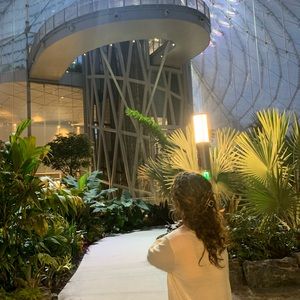 Meet your Posher, Leah